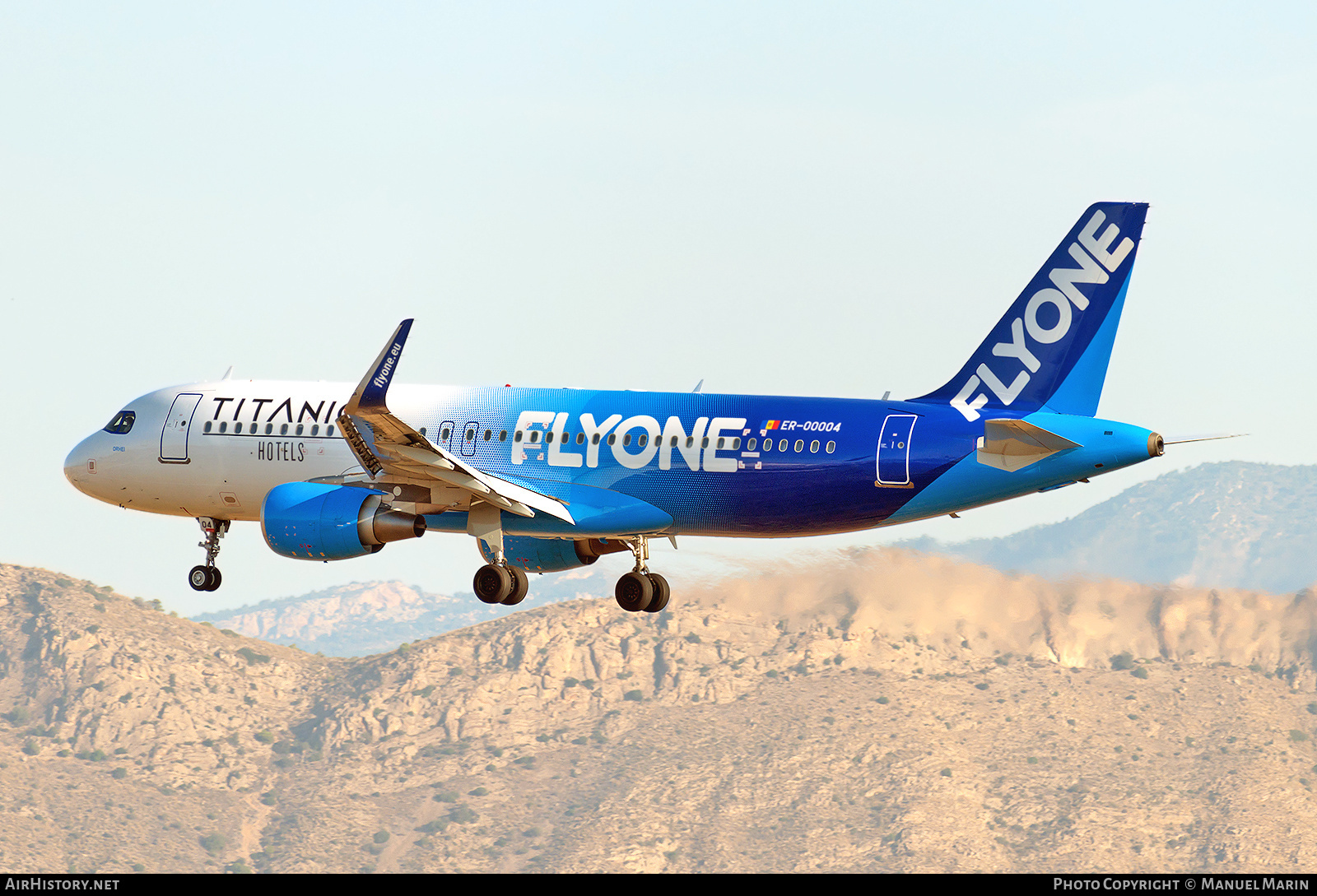 Aircraft Photo of ER-00004 | Airbus A320-232 | FlyOne | AirHistory.net #845075