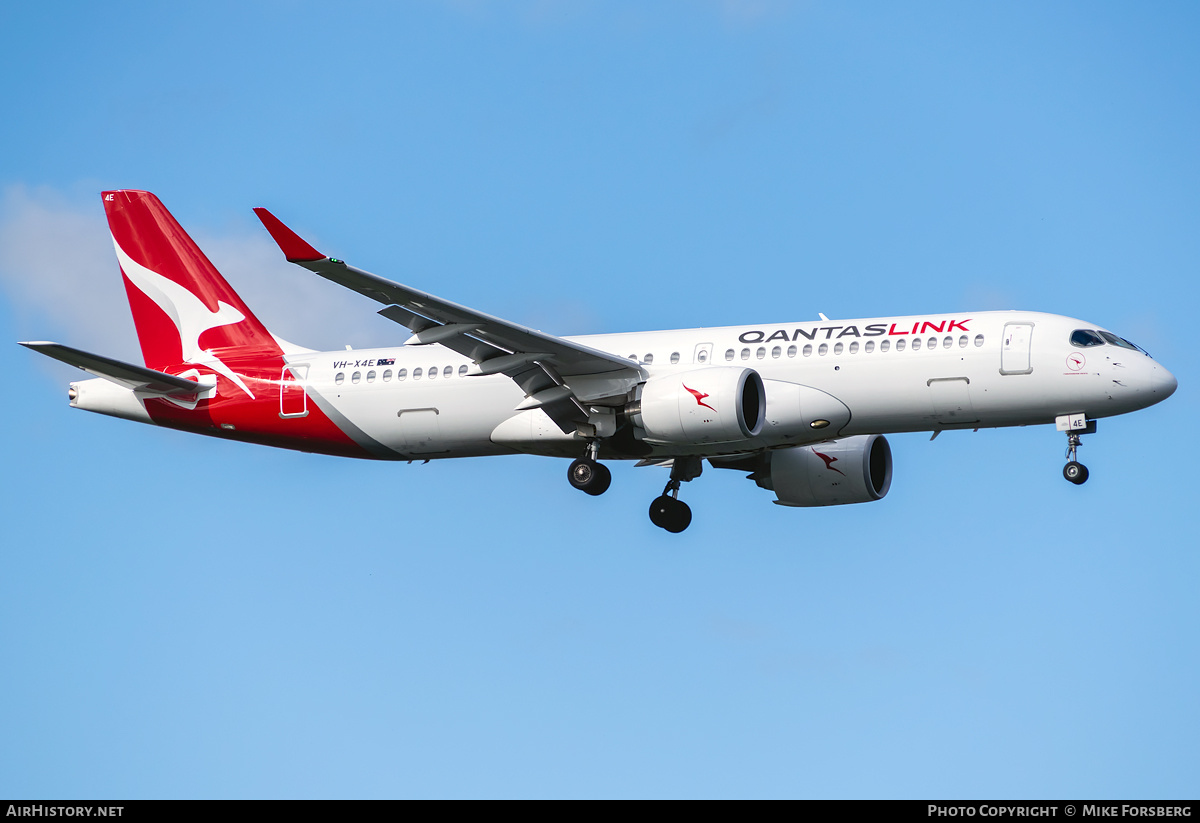 Aircraft Photo of VH-X4E | Airbus A220-300 (BD-500-1A11) | QantasLink | AirHistory.net #845096