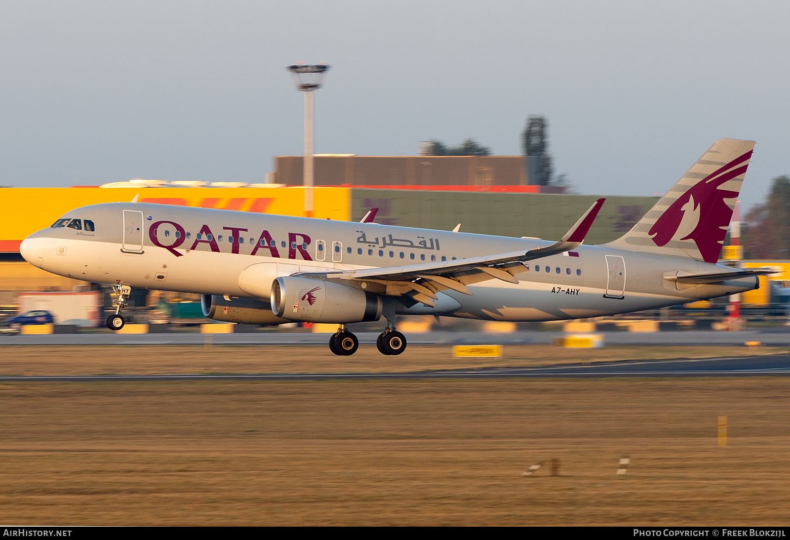 Aircraft Photo of A7-AHY | Airbus A320-232 | Qatar Airways | AirHistory.net #845295