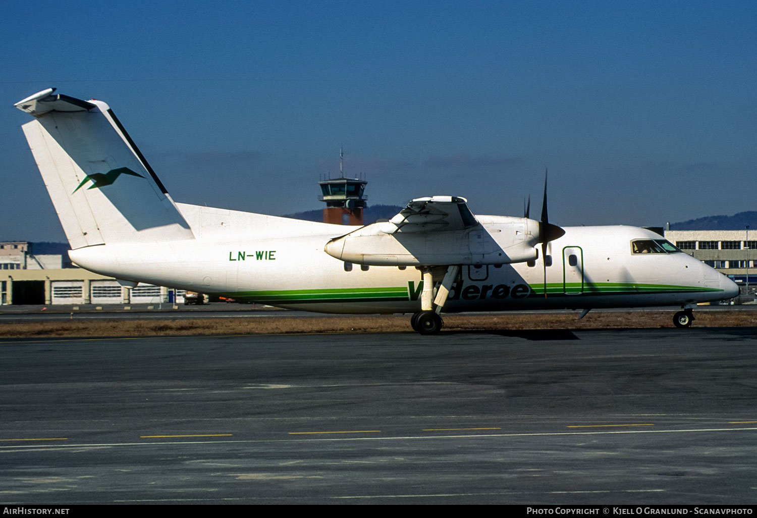 Aircraft Photo of LN-WIE | Bombardier DHC-8-103Q Dash 8 | Widerøe | AirHistory.net #845296