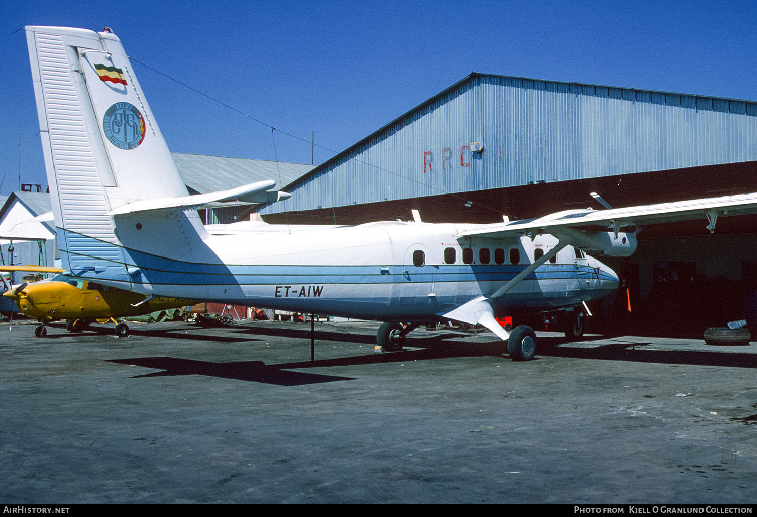 Aircraft Photo of ET-AIW | De Havilland Canada DHC-6-300 Twin Otter | RRC Air - Relief and Rehabilitation Commission | AirHistory.net #845434