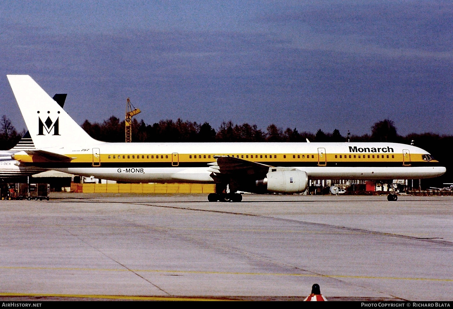 Aircraft Photo of G-MONB | Boeing 757-2T7 | Monarch Airlines | AirHistory.net #845466