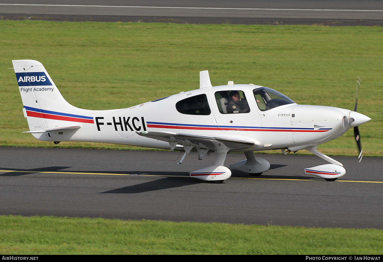 Aircraft Photo of F-HKCI | Cirrus SR-22 G3 | Airbus Flight Academy | AirHistory.net #845544