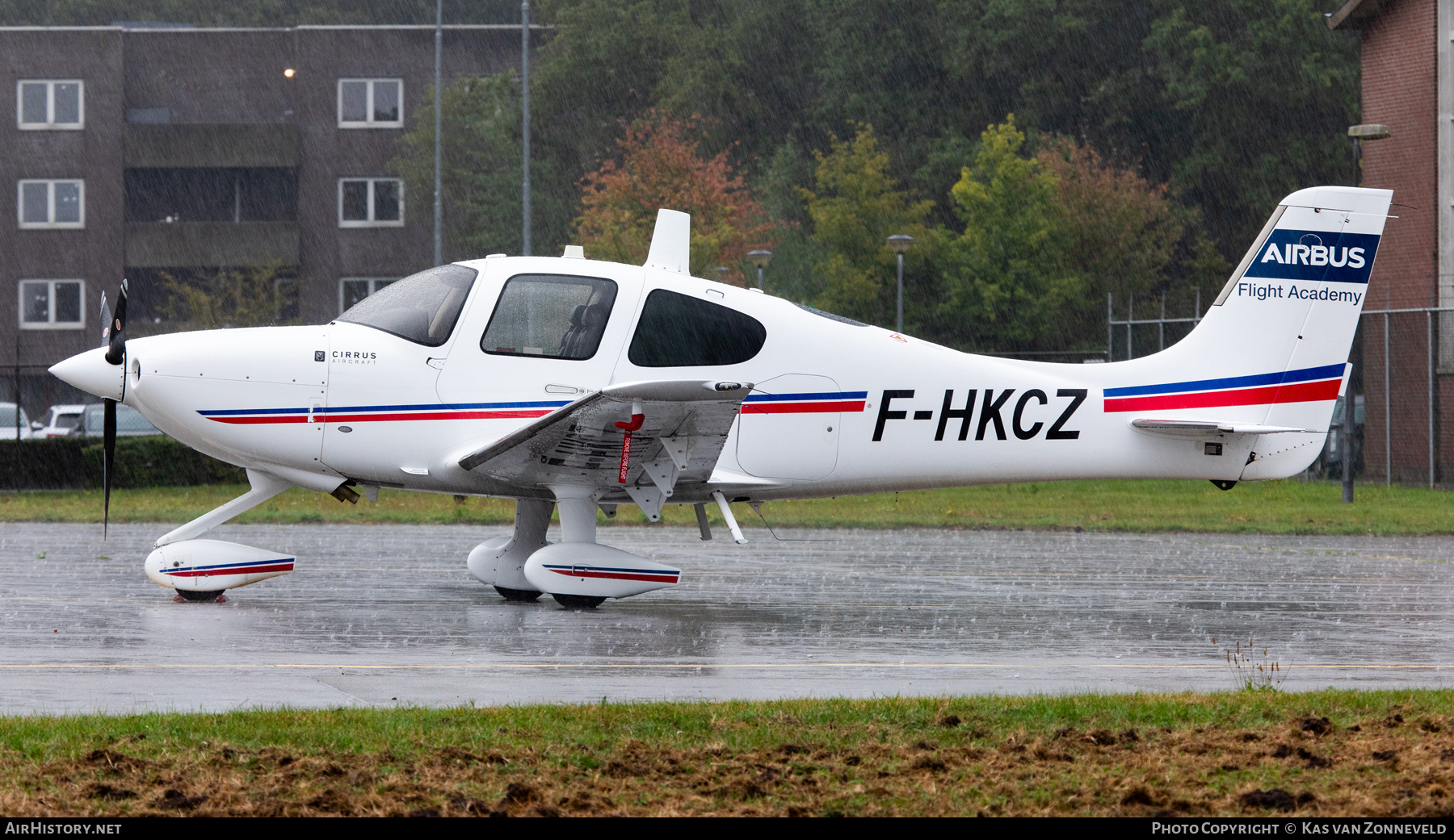 Aircraft Photo of F-HKCZ | Cirrus SR-22 G5-GTS | Airbus Flight Academy | AirHistory.net #845589