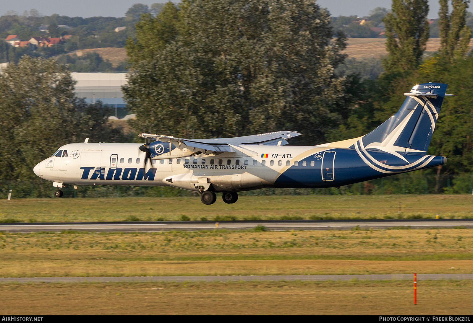 Aircraft Photo of YR-ATL | ATR ATR-72-600 (ATR-72-212A) | TAROM - Transporturile Aeriene Române | AirHistory.net #845597