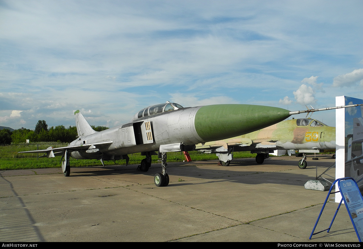 Aircraft Photo of 72 red | Sukhoi Su-15UM | Russia - Air Force | AirHistory.net #845600