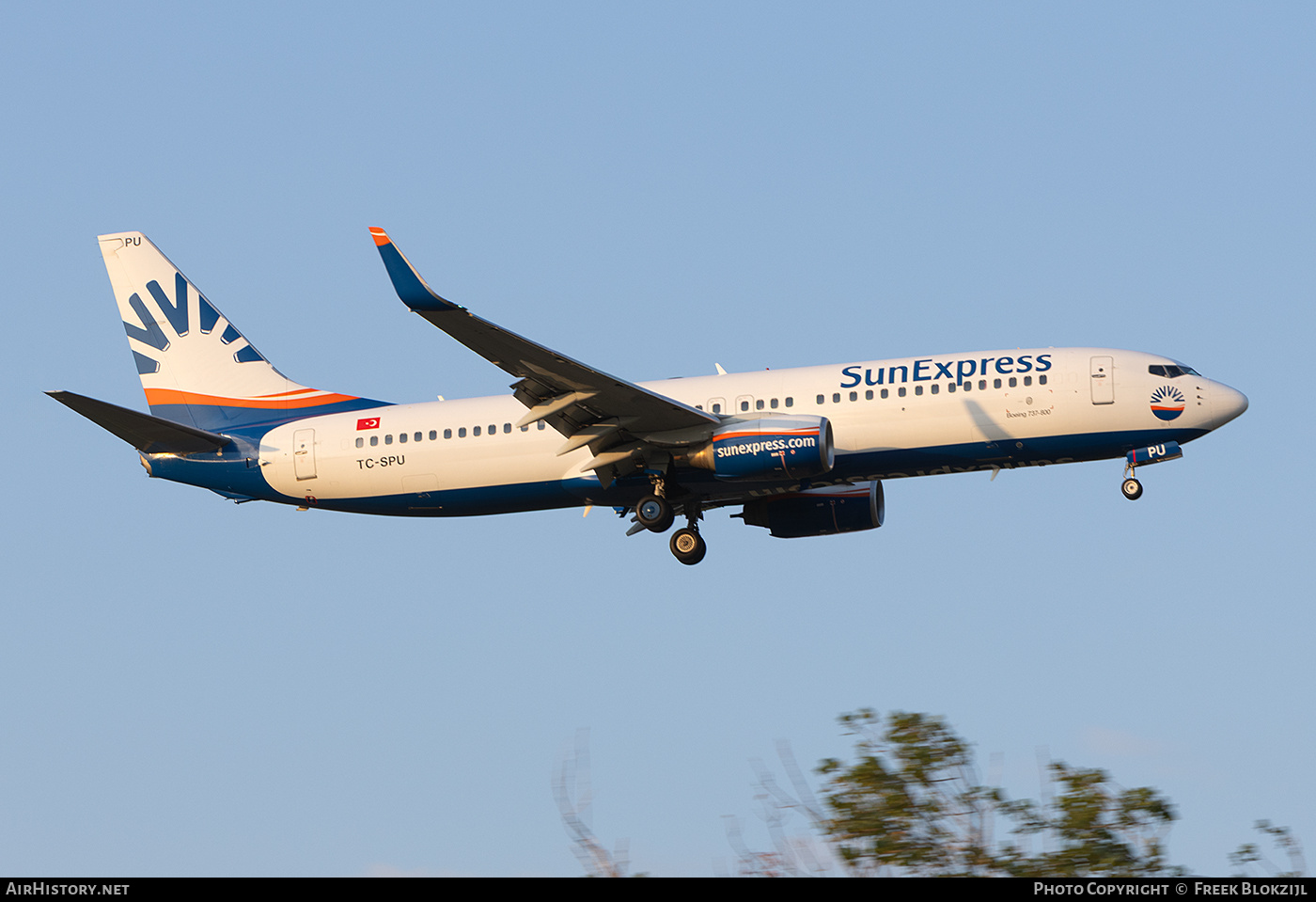 Aircraft Photo of TC-SPU | Boeing 737-8U3 | SunExpress | AirHistory.net #845647