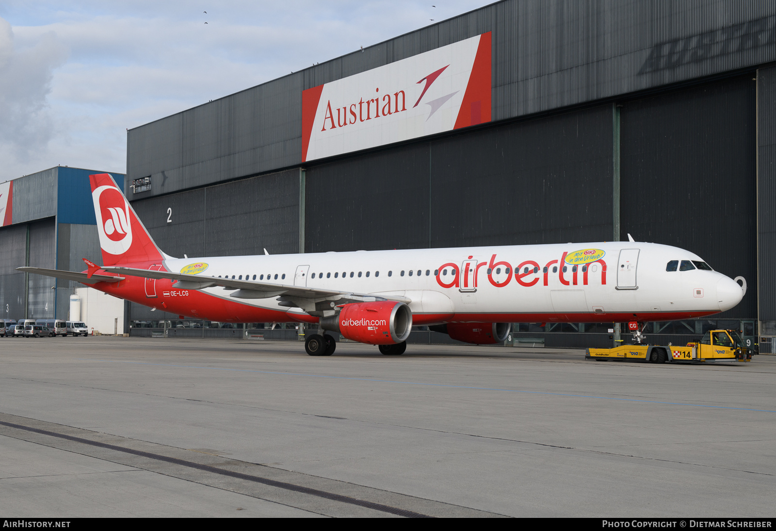 Aircraft Photo of OE-LCG | Airbus A321-211 | Air Berlin | AirHistory.net #845648