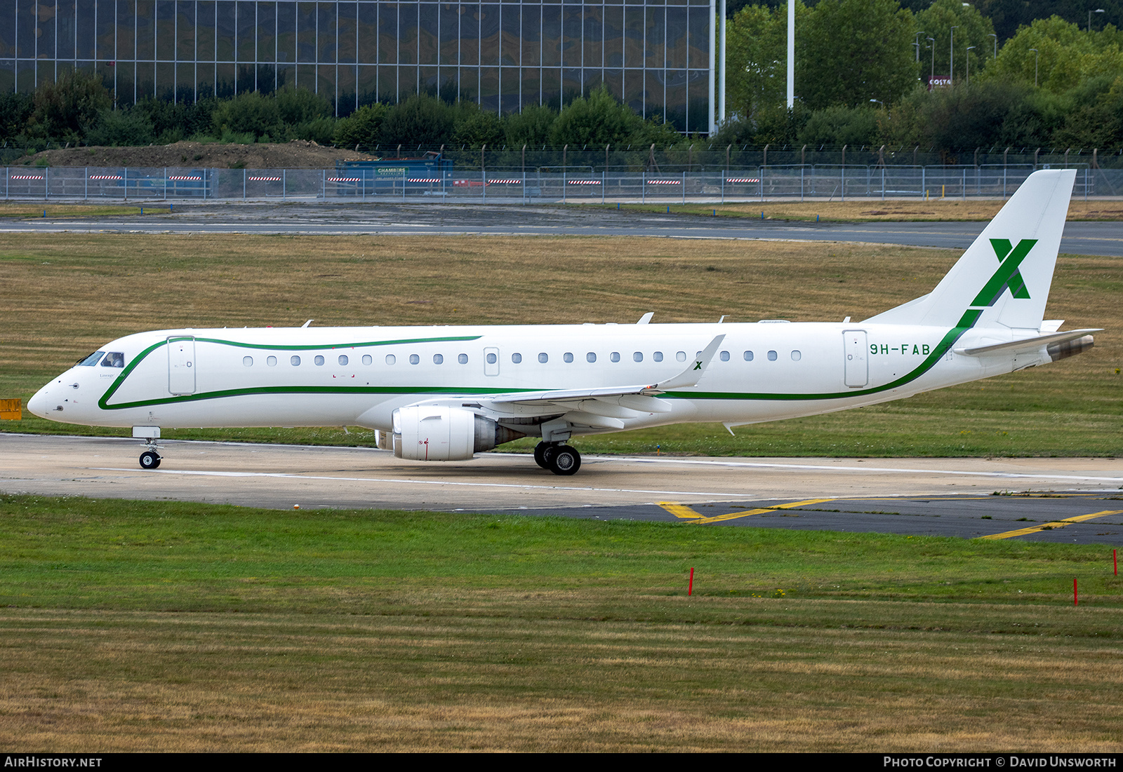 Aircraft Photo of 9H-FAB | Embraer Lineage 1000E (ERJ-190-100ECJ) | AirX Charter | AirHistory.net #845692
