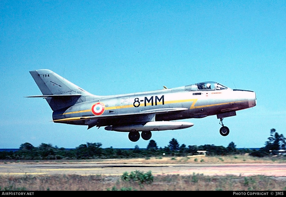 Aircraft Photo of 194 | Dassault MD-454 Mystere IVA | France - Air Force | AirHistory.net #845716