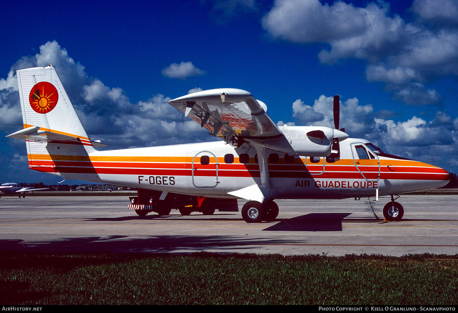 Aircraft Photo of F-OGES | De Havilland Canada DHC-6-300 Twin Otter | Air Guadeloupe | AirHistory.net #845758