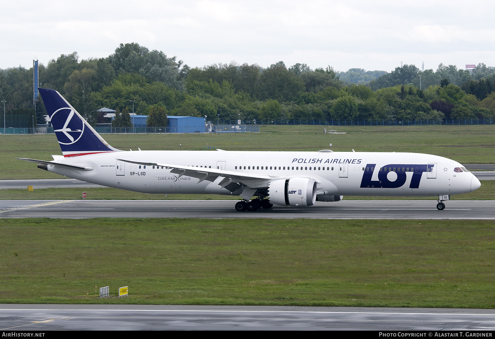Aircraft Photo of SP-LSD | Boeing 787-9 Dreamliner | LOT Polish Airlines - Polskie Linie Lotnicze | AirHistory.net #845763