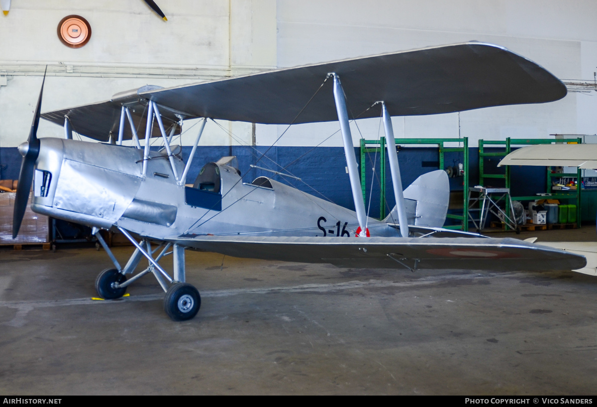 Aircraft Photo of S-16 | De Havilland D.H. 82 Tiger Moth I | Denmark - Air Force | AirHistory.net #845792
