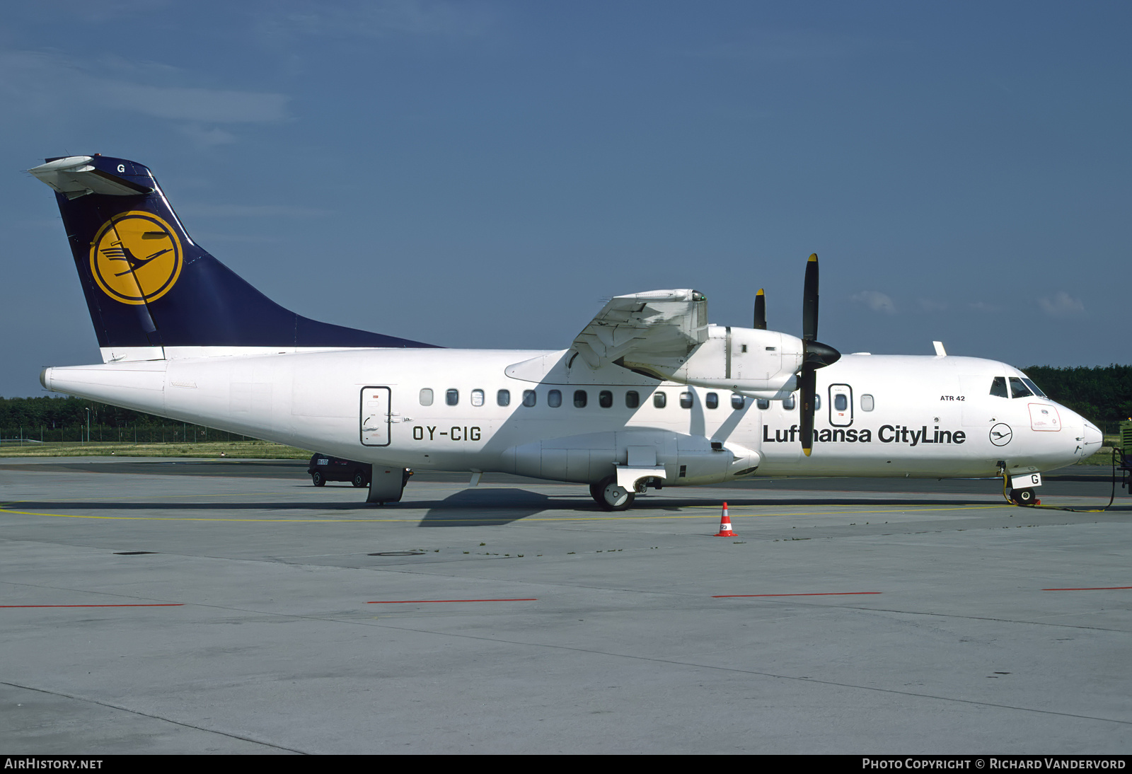 Aircraft Photo of OY-CIG | ATR ATR-42-300 | Lufthansa CityLine | AirHistory.net #845912