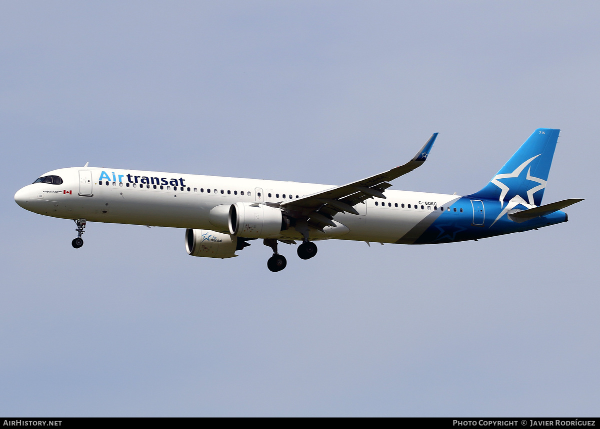 Aircraft Photo of C-GOKC | Airbus A321-271NX | Air Transat | AirHistory.net #845941