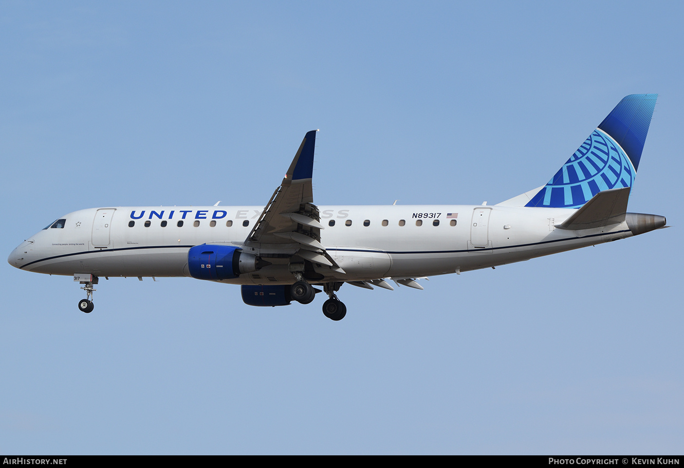 Aircraft Photo of N89317 | Embraer 175SC (ERJ-170-200LL) | United Express | AirHistory.net #846035