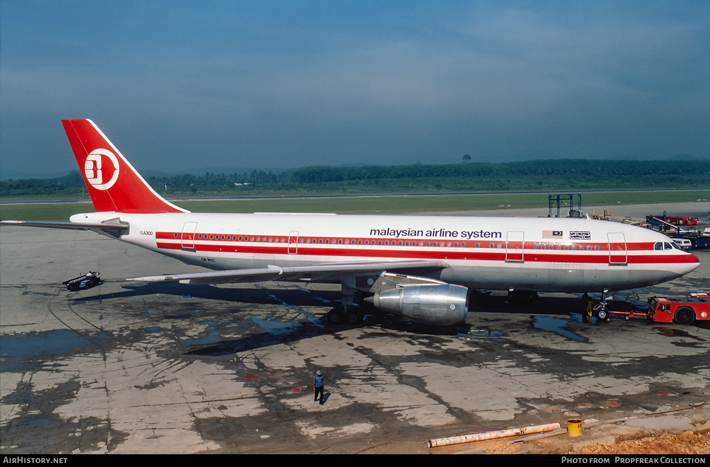 Aircraft Photo of 9M-MHC | Airbus A300B4-203 | Malaysian Airline System - MAS | AirHistory.net #846173