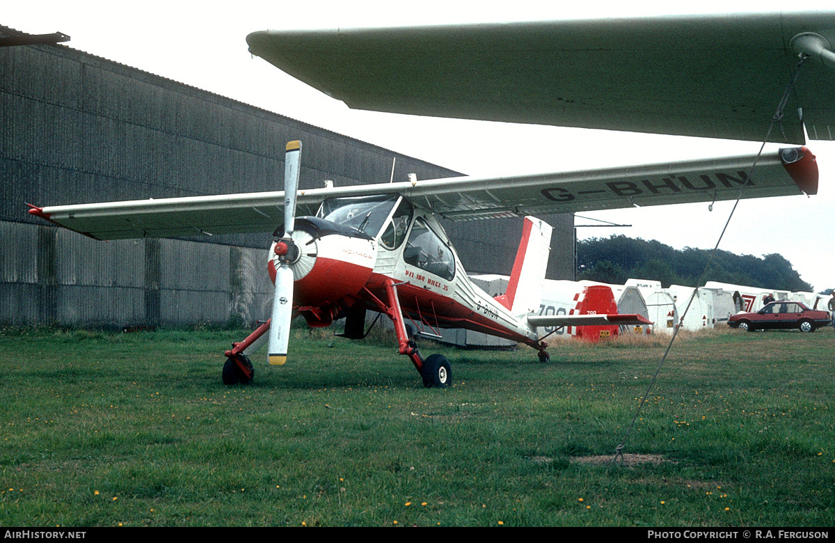 Aircraft Photo of G-BHUN | PZL-Okecie PZL-104 Wilga 35 | AirHistory.net #846214