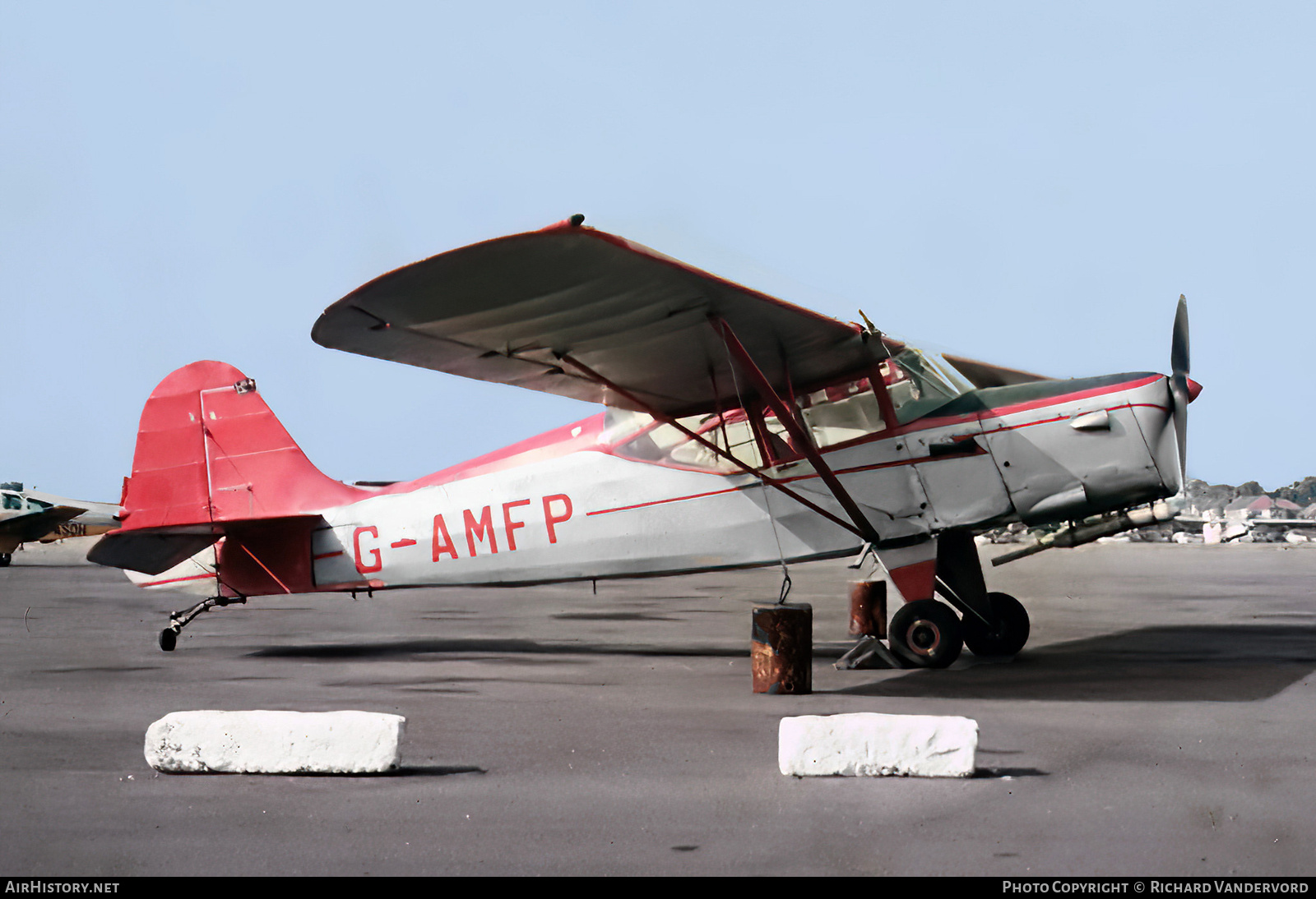 Aircraft Photo of G-AMFP | Auster J-5B Autocar | AirHistory.net #846256
