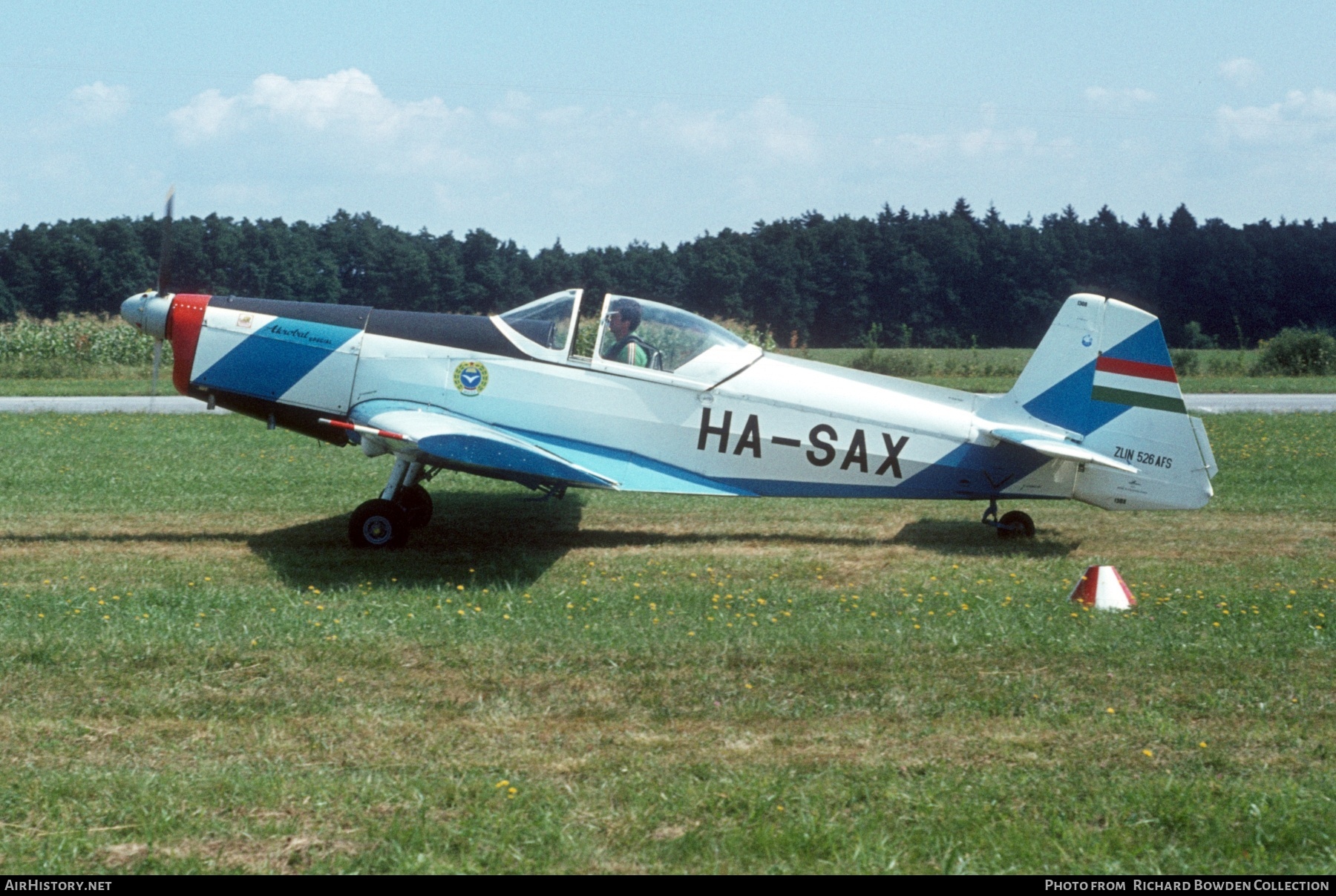 Aircraft Photo of HA-SAX | Zlin Z-526AFS Akrobat Special | AirHistory.net #846339