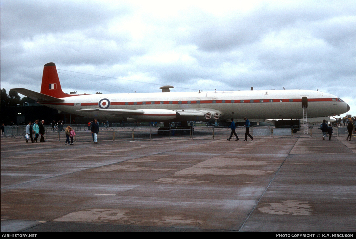 Aircraft Photo of XS235 | De Havilland D.H. 106 Comet 4C | UK - Air Force | AirHistory.net #846390
