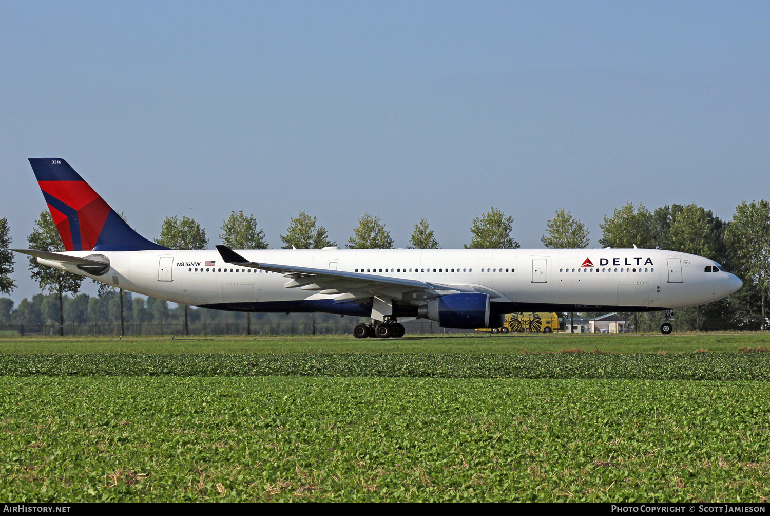 Aircraft Photo of N816NW | Airbus A330-323E | Delta Air Lines | AirHistory.net #846407
