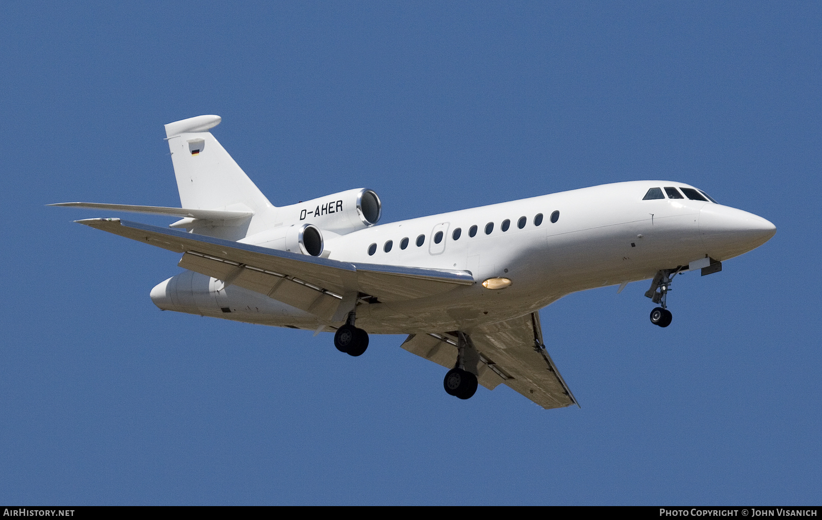 Aircraft Photo of D-AHER | Dassault Falcon 900EX | AirHistory.net #846454