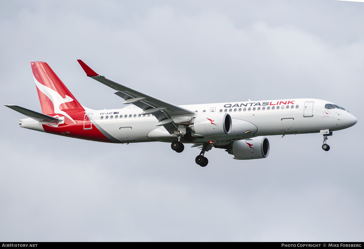 Aircraft Photo of VH-X4F | Airbus A220-300 (BD-500-1A11) | QantasLink | AirHistory.net #846516