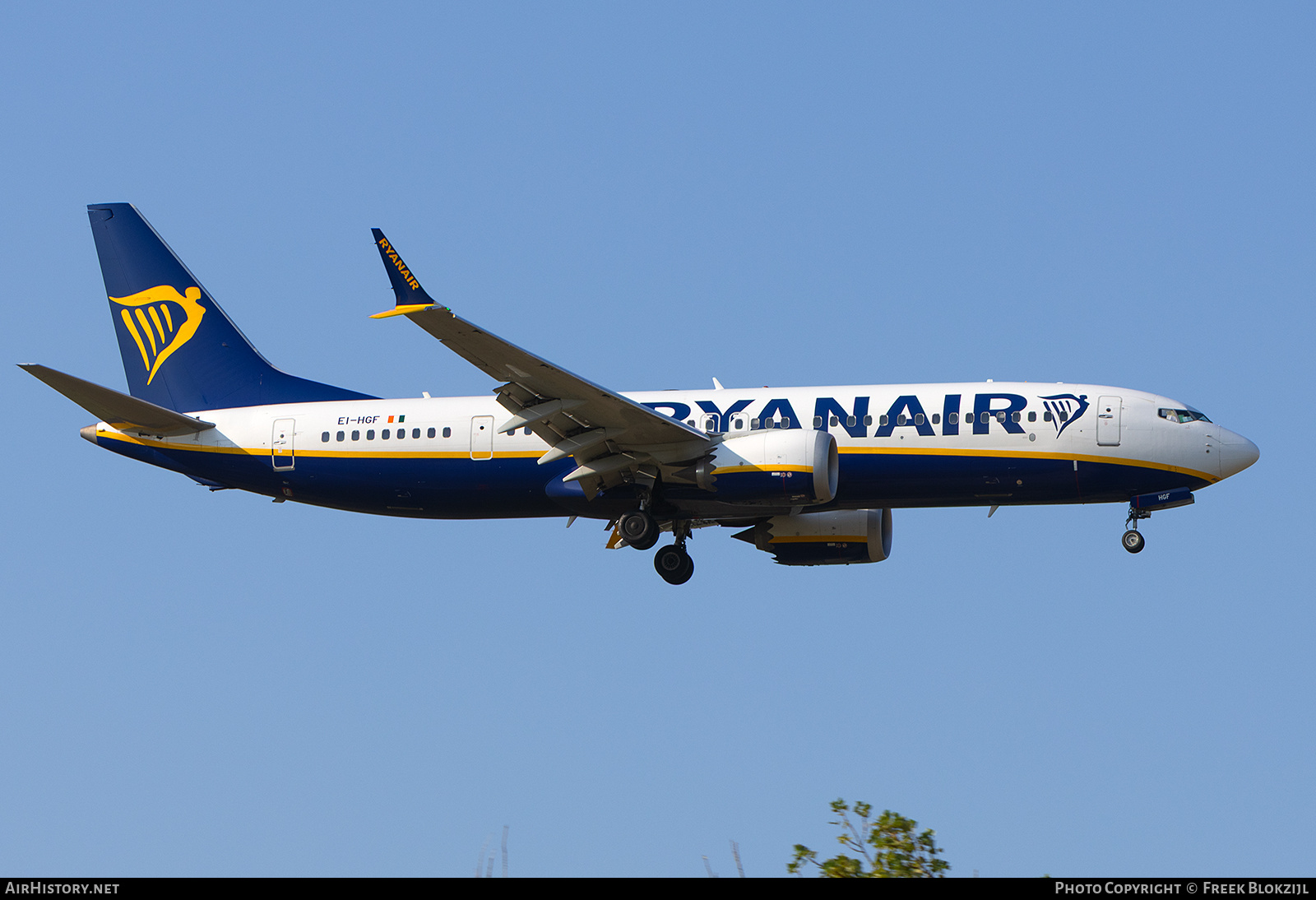 Aircraft Photo of EI-HGF | Boeing 737-8200 Max 200 | Ryanair | AirHistory.net #846607