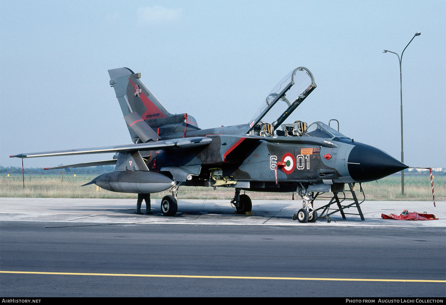 Aircraft Photo of MM7015 | Panavia Tornado IDS | Italy - Air Force | AirHistory.net #846773