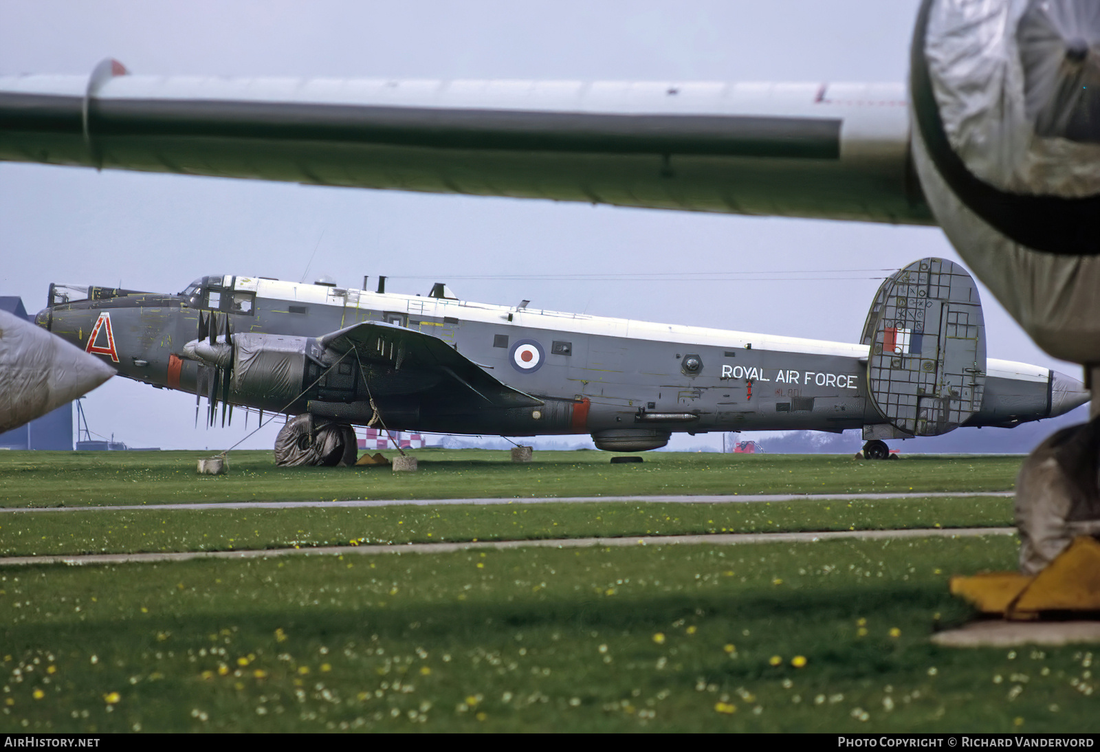 Aircraft Photo of WL801 | Avro 696 Shackleton MR2 | UK - Air Force | AirHistory.net #846979