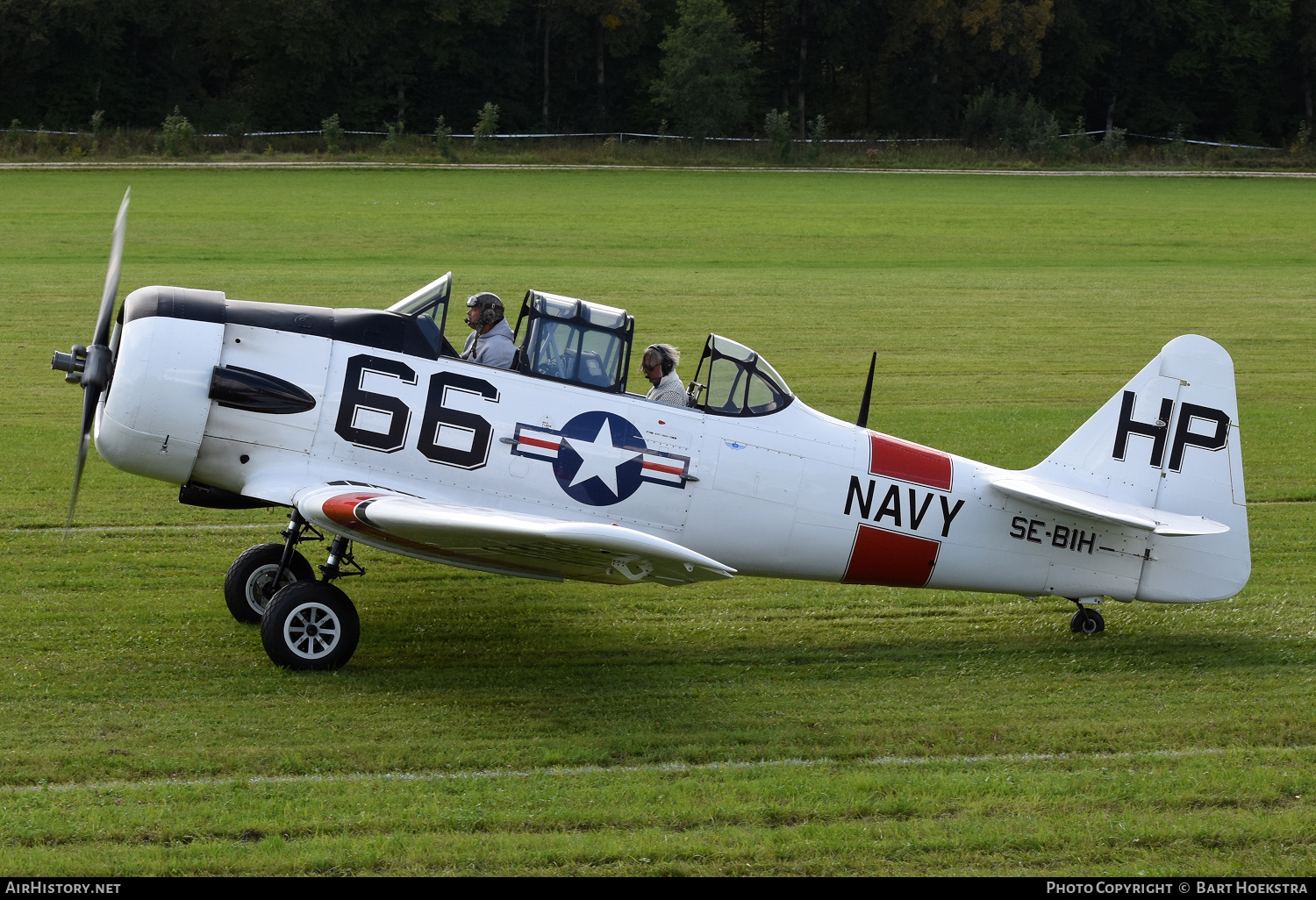 Aircraft Photo of SE-BIH | North American AT-16 Harvard IIB | USA - Navy | AirHistory.net #847035