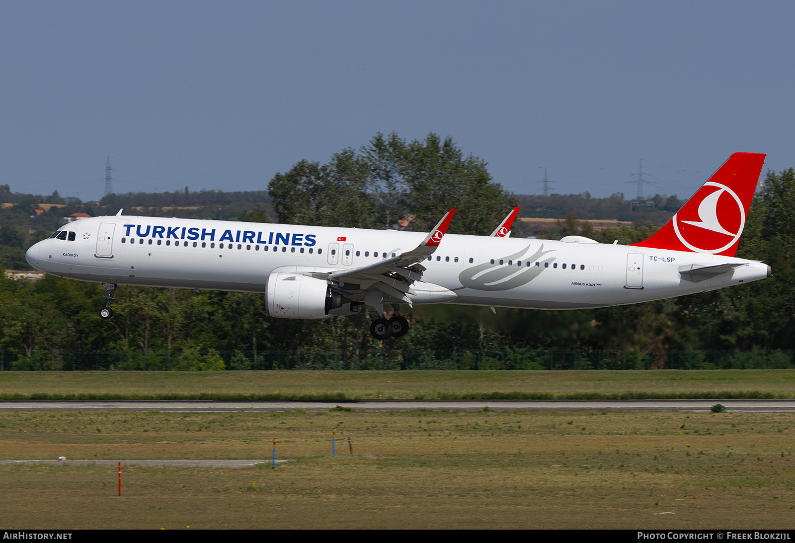 Aircraft Photo of TC-LSP | Airbus A321-271NX | Turkish Airlines | AirHistory.net #847038
