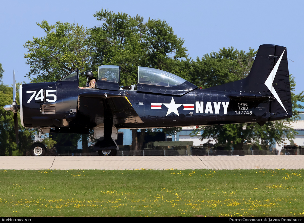 Aircraft Photo of C-FTPG / 137745 | North American T-28B Trojan | USA - Navy | AirHistory.net #847095