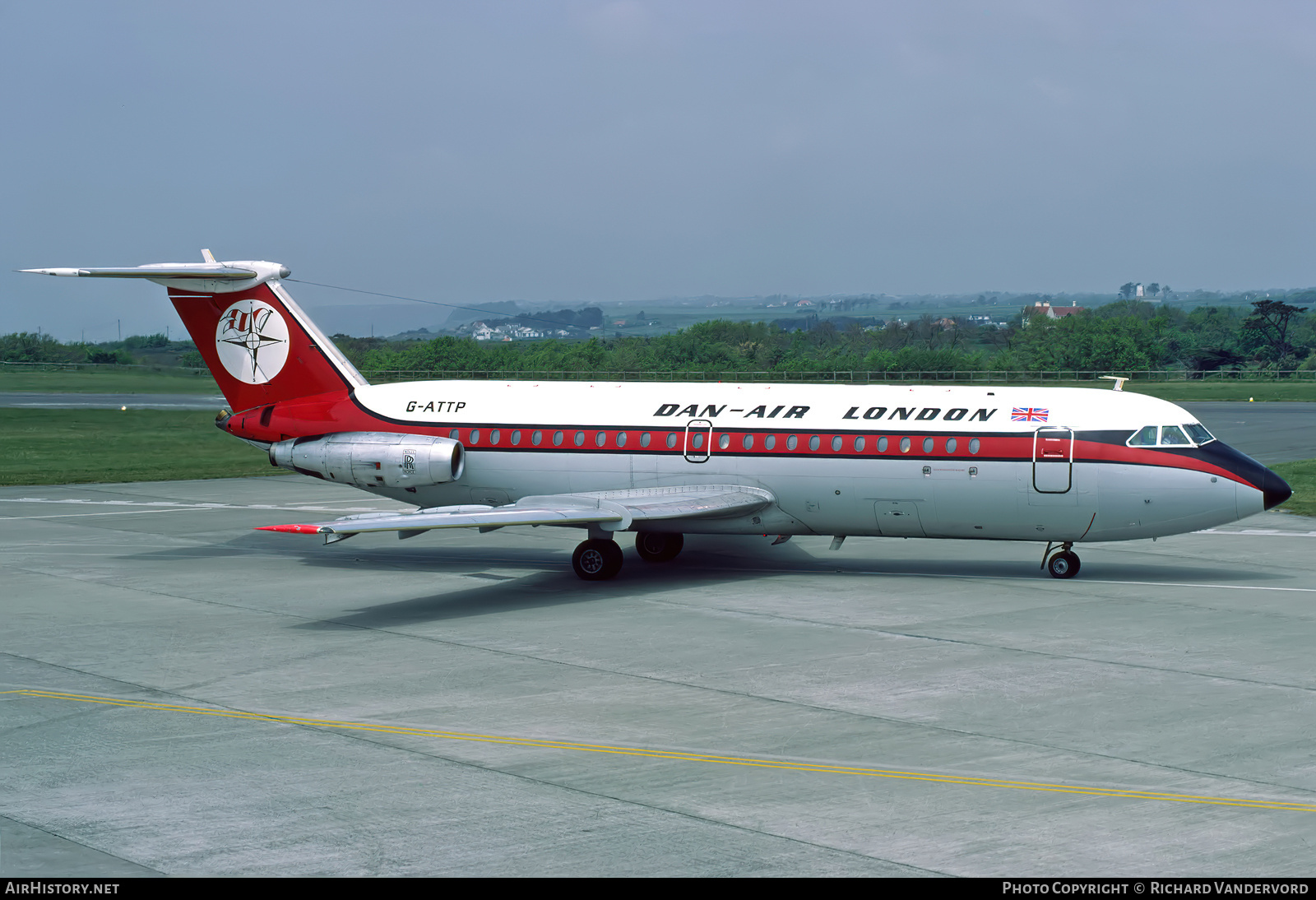 Aircraft Photo of G-ATTP | BAC 111-207AJ One-Eleven | Dan-Air London | AirHistory.net #847386