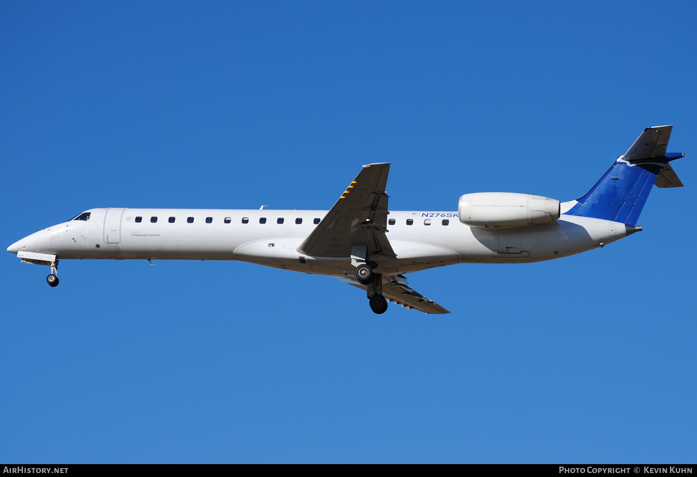 Aircraft Photo of N276SK | Embraer ERJ-145LR (EMB-145LR) | Chautauqua Airlines | AirHistory.net #847428