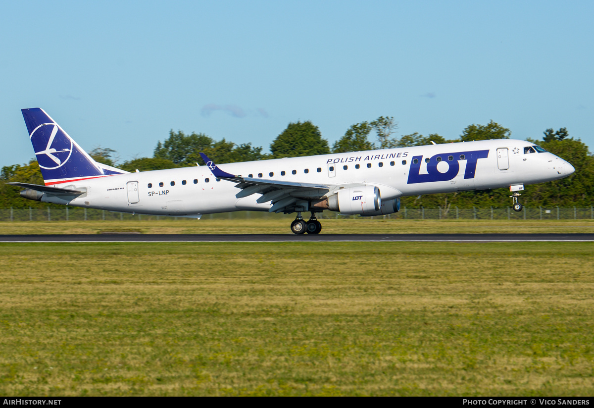 Aircraft Photo of SP-LNP | Embraer 195LR (ERJ-190-200LR) | LOT Polish Airlines - Polskie Linie Lotnicze | AirHistory.net #847477