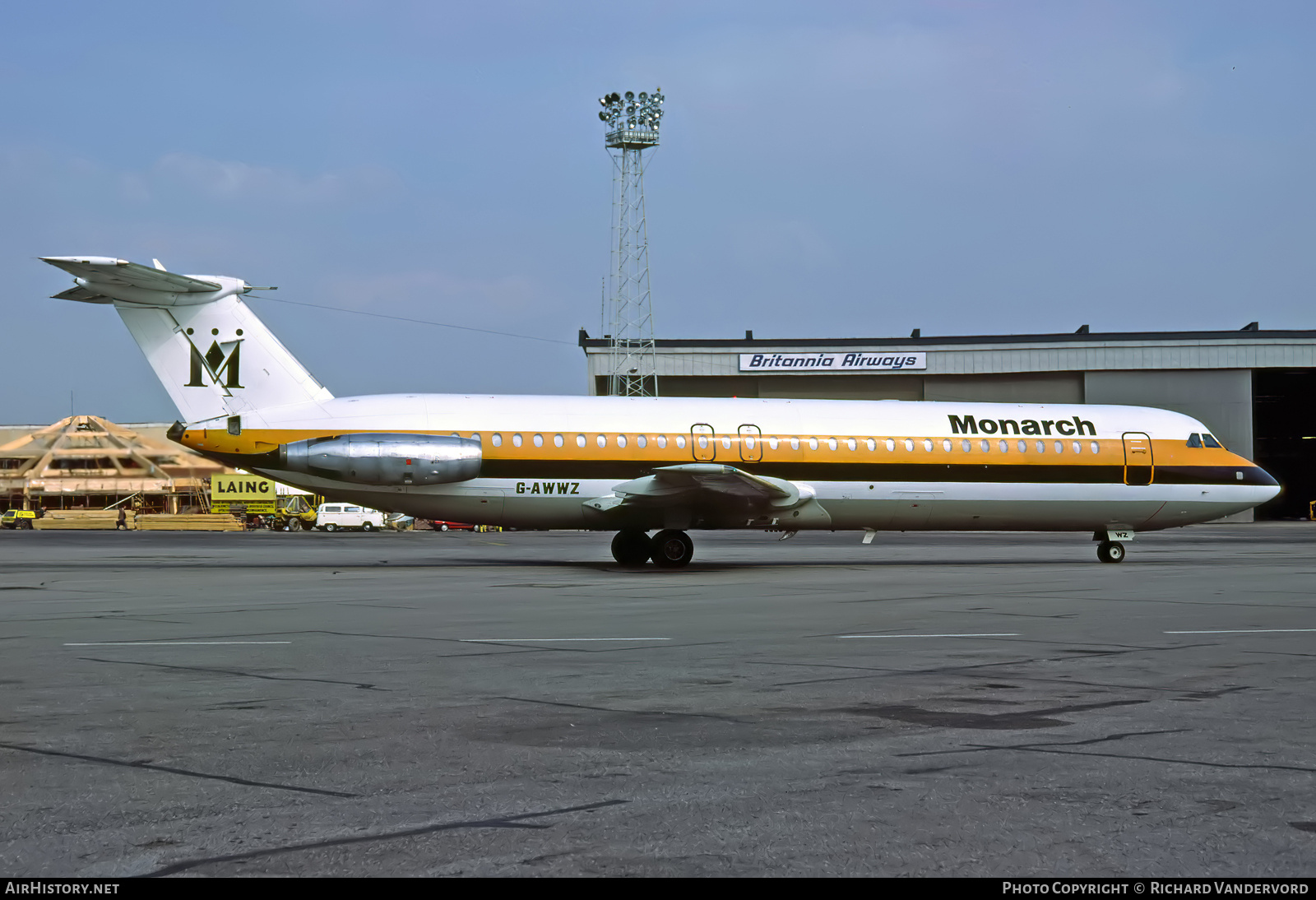 Aircraft Photo of G-AWWZ | BAC 111-509EW One-Eleven | Monarch Airlines | AirHistory.net #847540