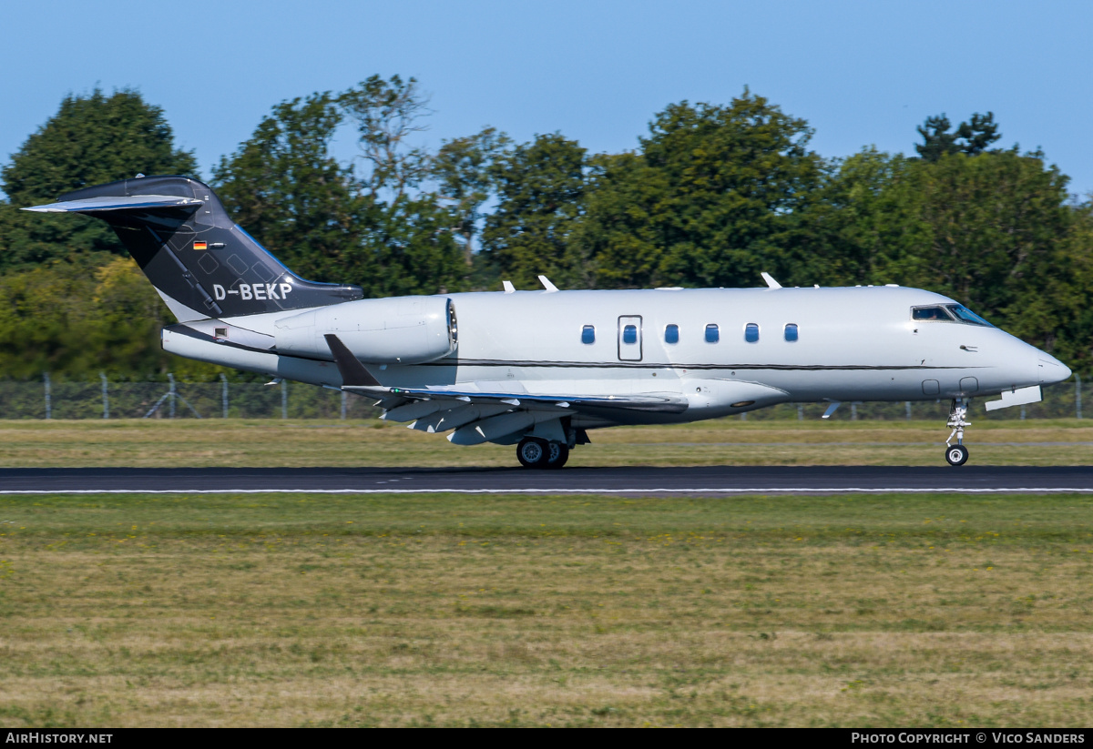 Aircraft Photo of D-BEKP | Bombardier Challenger 300 (BD-100-1A10) | AirHistory.net #847587