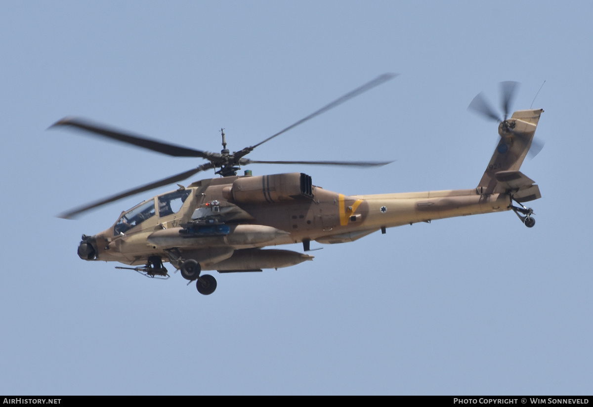 Aircraft Photo of 924 | McDonnell Douglas AH-64A Peten | Israel - Air Force | AirHistory.net #847681