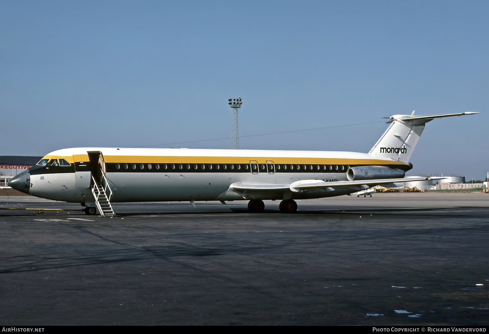 Aircraft Photo of G-AXMG | BAC 111-518FG One-Eleven | Monarch Airlines | AirHistory.net #847741