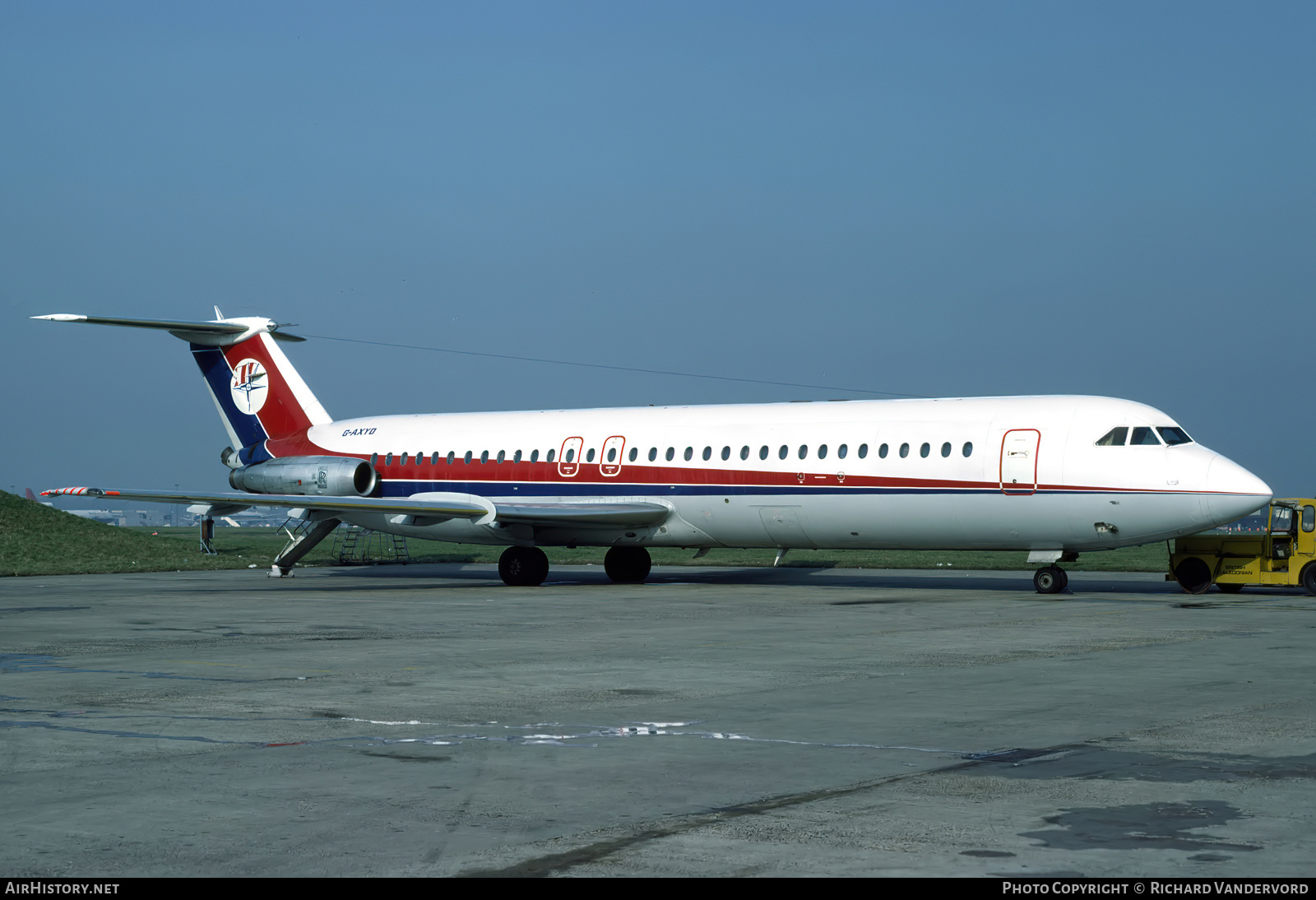 Aircraft Photo of G-AXYD | BAC 111-509EW One-Eleven | Dan-Air London | AirHistory.net #847972