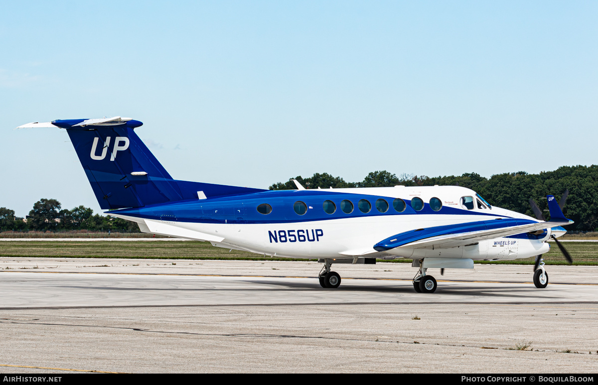 Aircraft Photo of N856UP | Beech Super King Air 350 (B300) | Wheels Up | AirHistory.net #848035