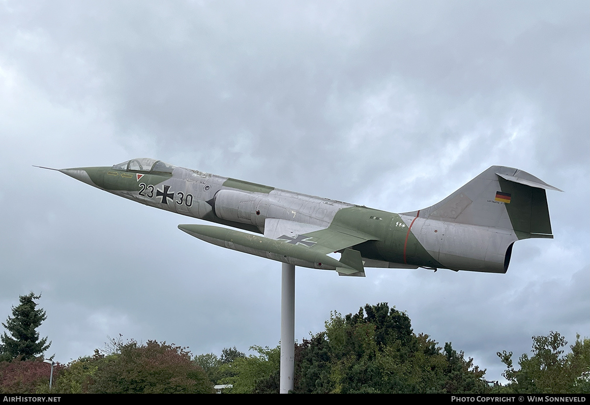 Aircraft Photo of 2330 | Lockheed F-104G Starfighter | Germany - Air Force | AirHistory.net #848234