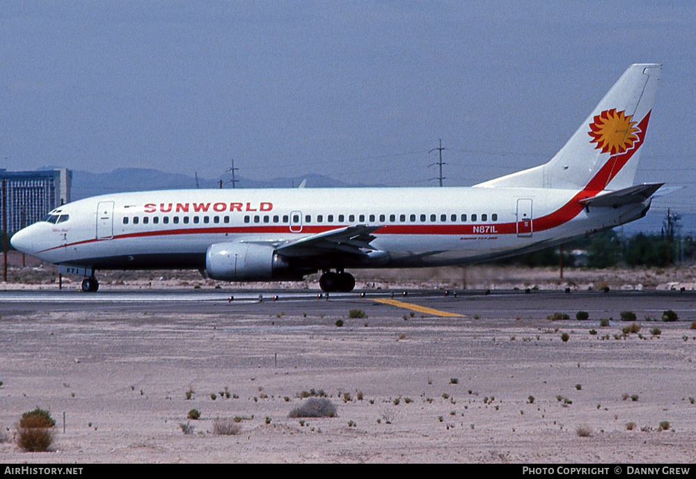 Aircraft Photo of N871L | Boeing 737-3Q8 | Sunworld International Airways | AirHistory.net #848325