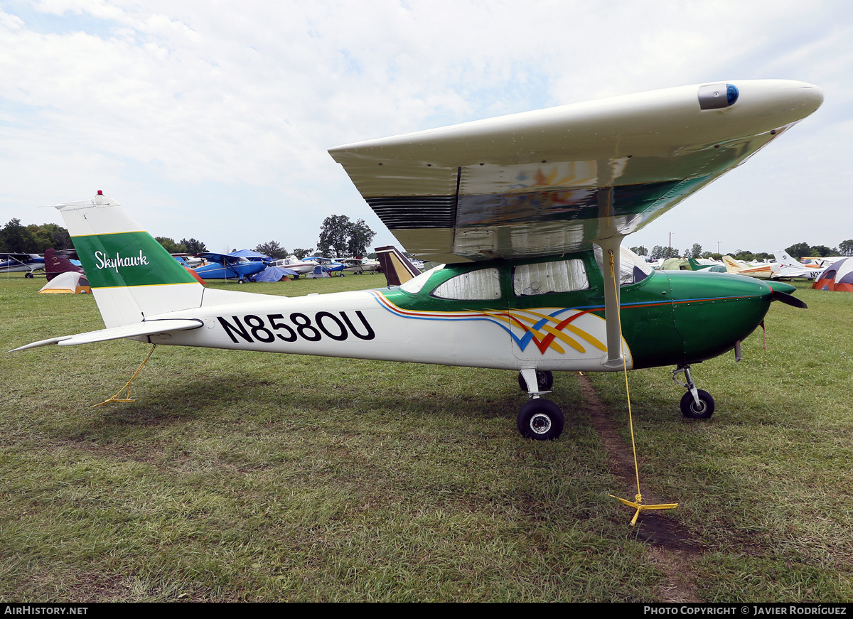 Aircraft Photo of N8580U | Cessna 172F Skyhawk | AirHistory.net #848345