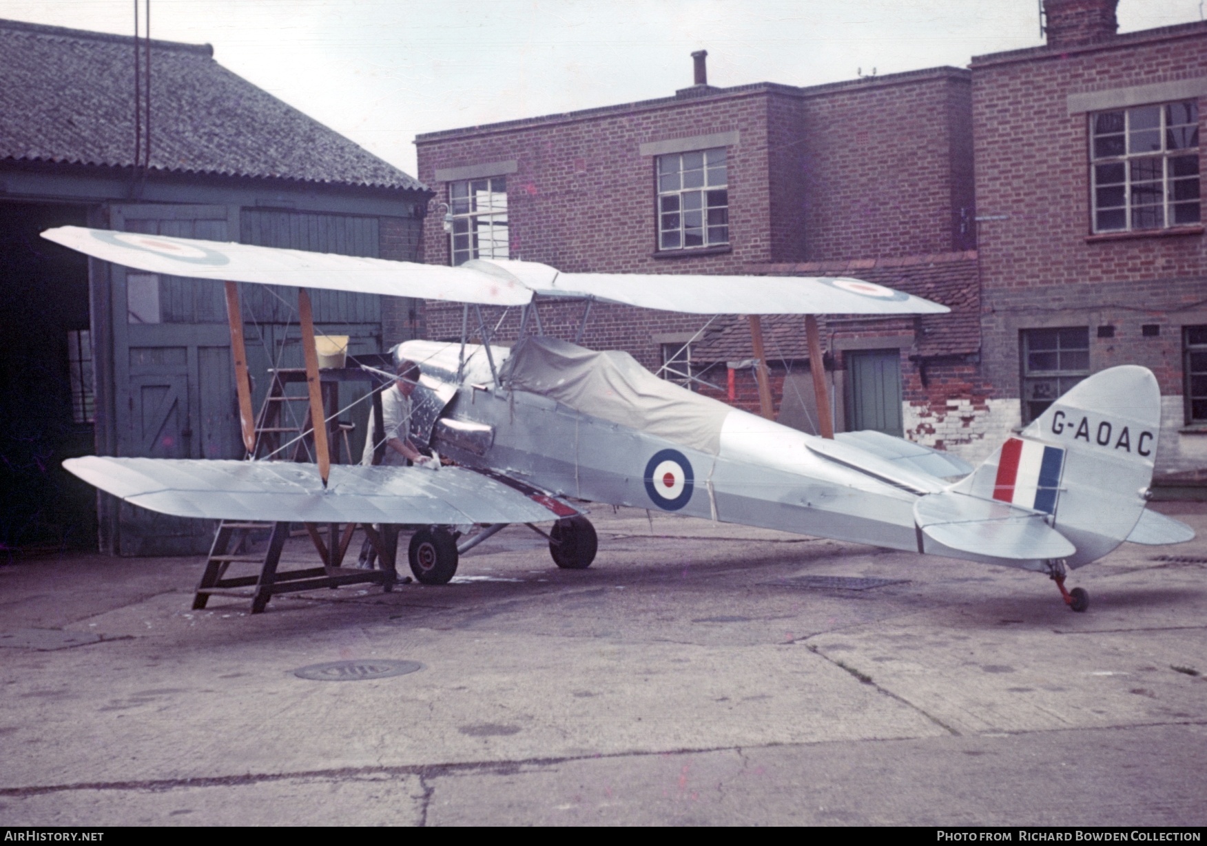 Aircraft Photo of G-AOAC | De Havilland D.H. 82A Tiger Moth II | UK - Air Force | AirHistory.net #848613