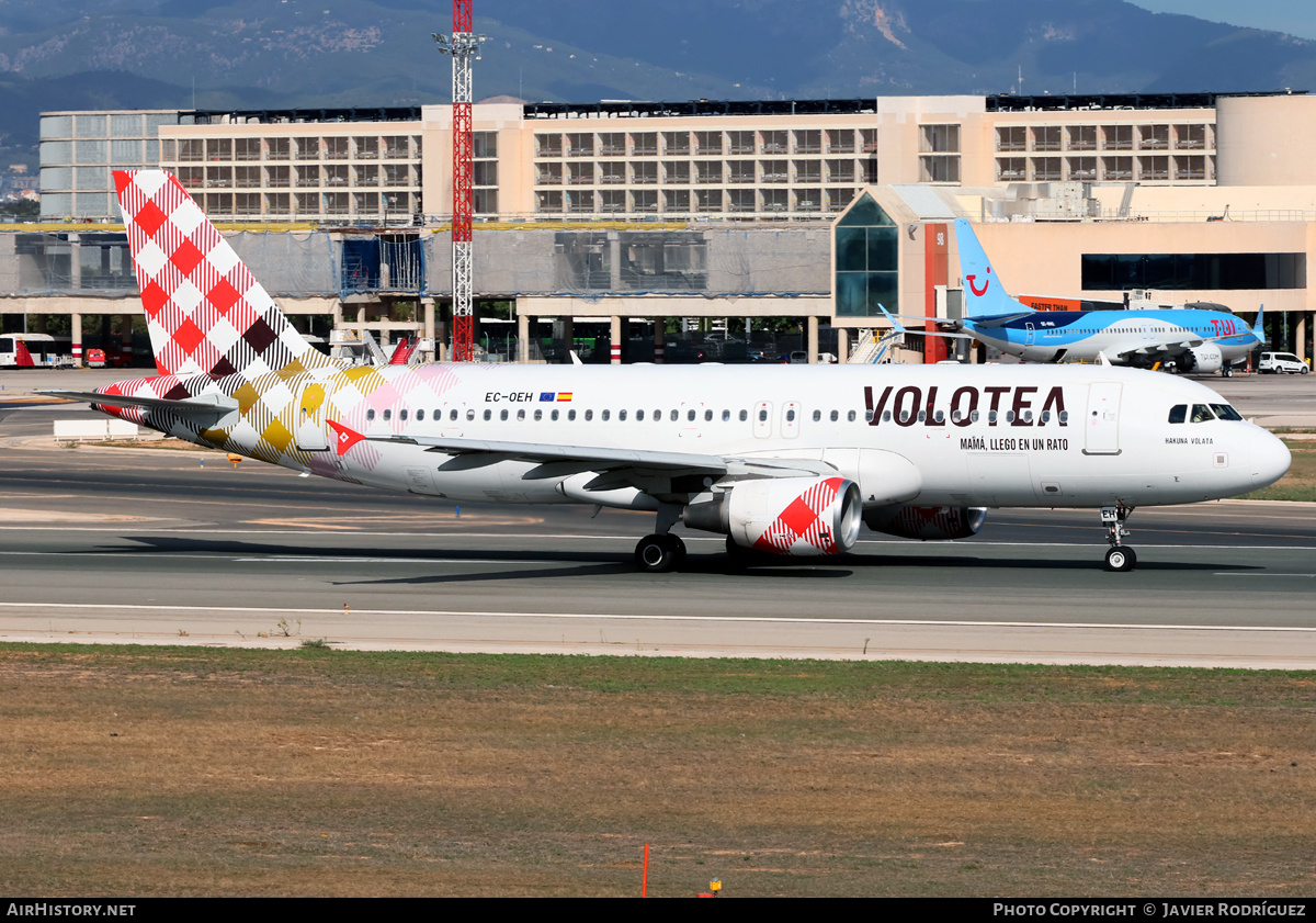 Aircraft Photo of EC-OEH | Airbus A320-214 | Volotea | AirHistory.net #848649
