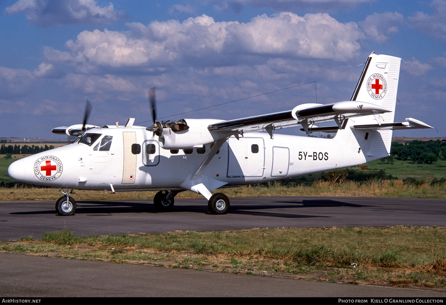 Aircraft Photo of 5Y-BOS | De Havilland Canada DHC-6-300 Twin Otter | ICRC - International Committee of the Red Cross | AirHistory.net #848724