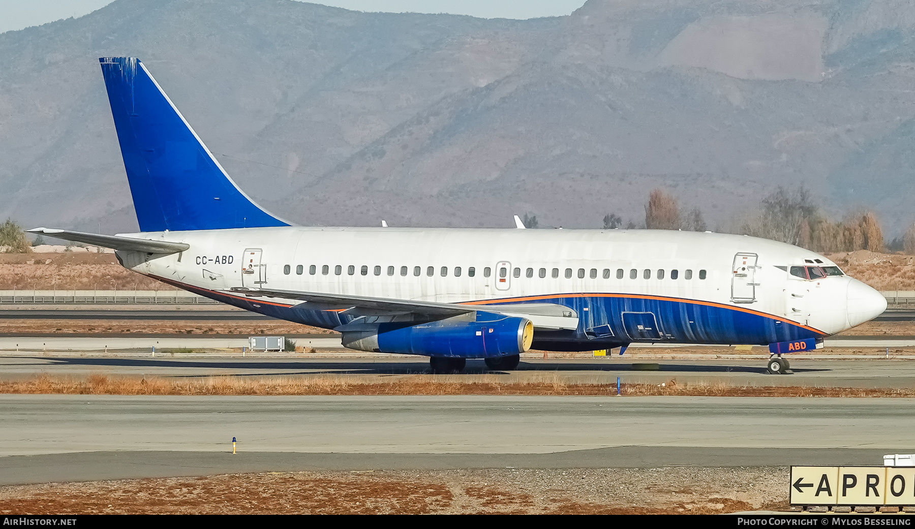 Aircraft Photo of CC-ABD | Boeing 737-2Q3/Adv | Mineral Airways | AirHistory.net #848792